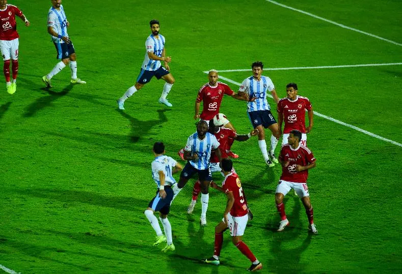 الأهلي وبيراميدز