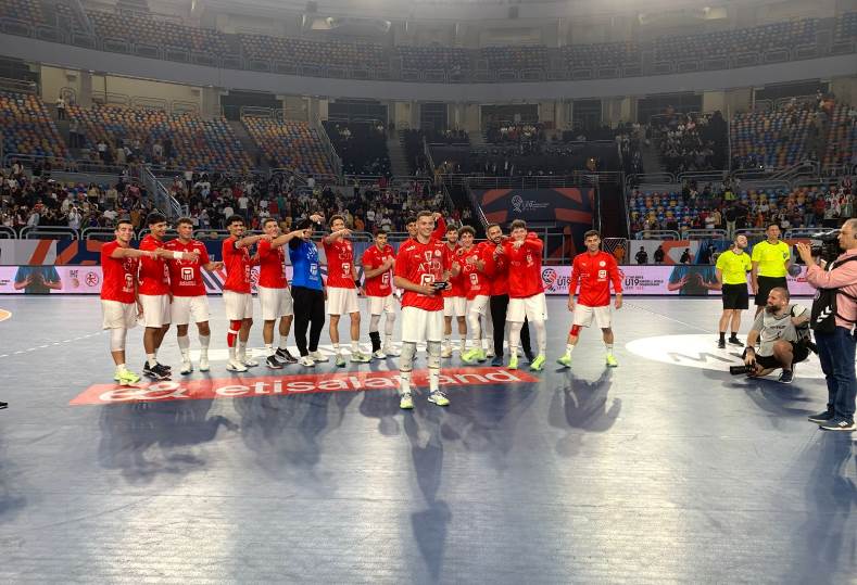 منتخب مصر للناشئين تحت 19 عامًا
