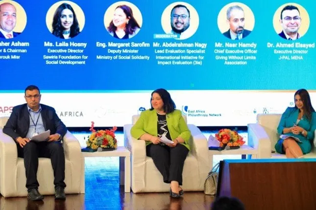 نائبة وزيرة التضامن تناقش «تحقيق المزيد بموارد أقل» في جلسة حوارية