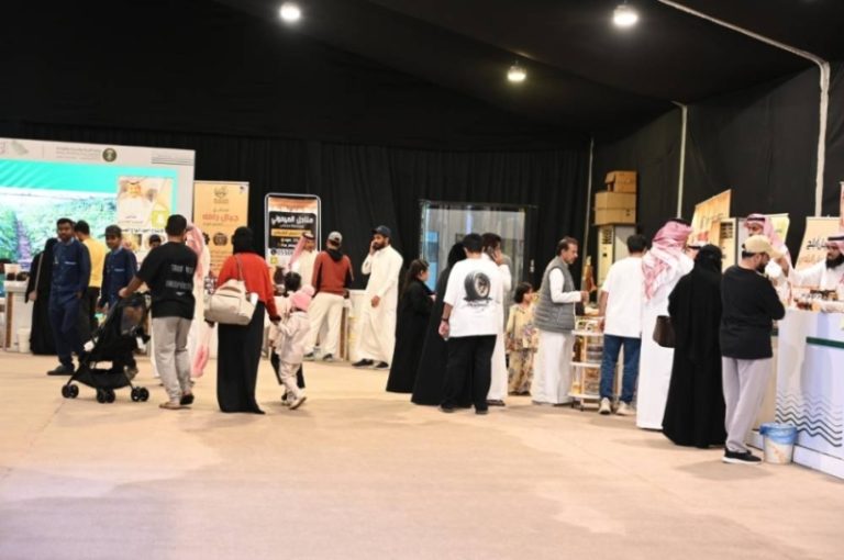 نجاح موسم النحالين في الباحة: 1.5 مليون ريال و8 أطنان من العسل
