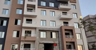 وزير الإسكان يتفقد تنفيذ مشروع "ديارنا" لضمان الجودة والتقدم