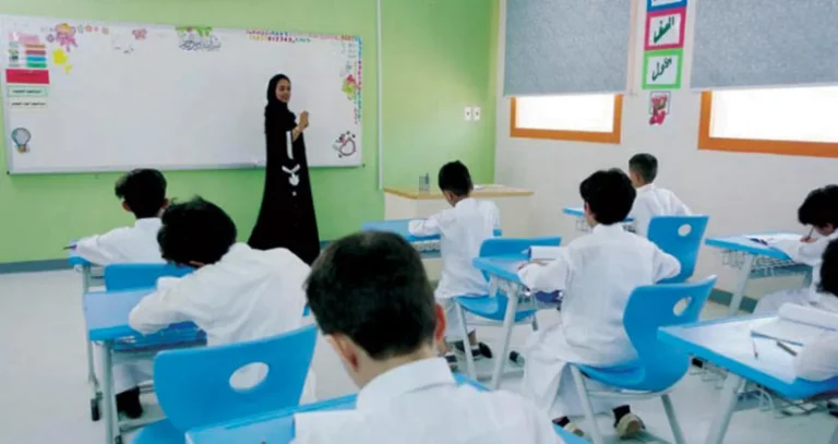 التعليم تعتمد إجراءات جديدة للحد من غياب الطلاب