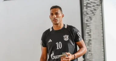 أحمد ياسر: الأهلي قادر على الفوز بالبطولات دون صفقات كبيرة والزمالك أفضل نفسيا قبل القمة