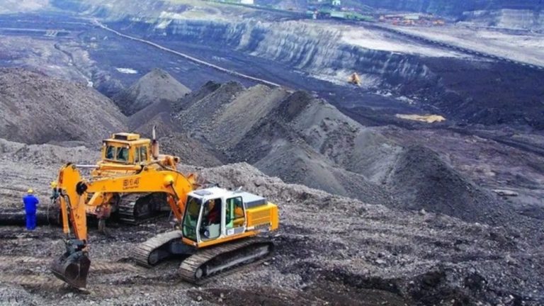 الباحة تحتضن ثروة معدنية بـ285 مليار ريال و49 مصنعًا يخدمون التنمية