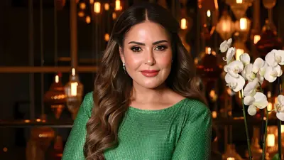 صابرين تفوز بجائزة عن مسلسل “إقامة جبرية” في حفل دير جيست 2025