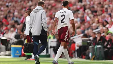 بعد إصابته خلال مباراة ليفربول.. بافارد بديلاً لساليبا في قائمة منتخب فرنسا