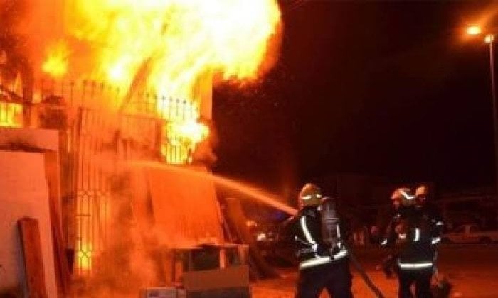 السيطرة على حريق داخل مصنع ملابس بالقليوبية