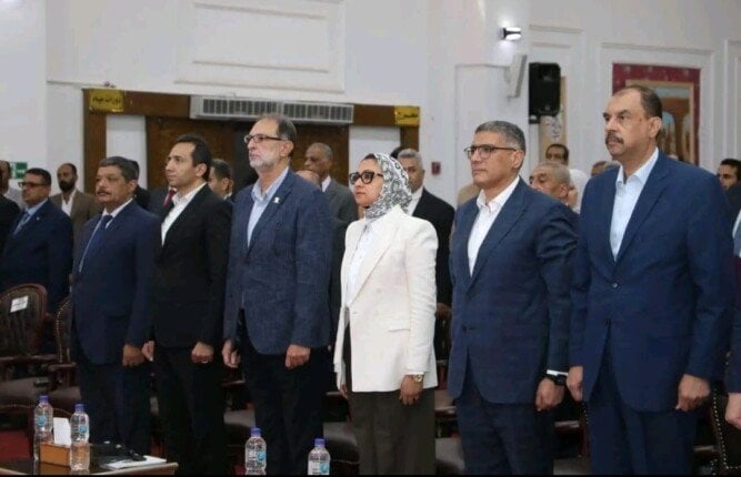 محافظ الجيزة يشارك في افتتاح معرض الوادي الجديد الزراعي الثاني